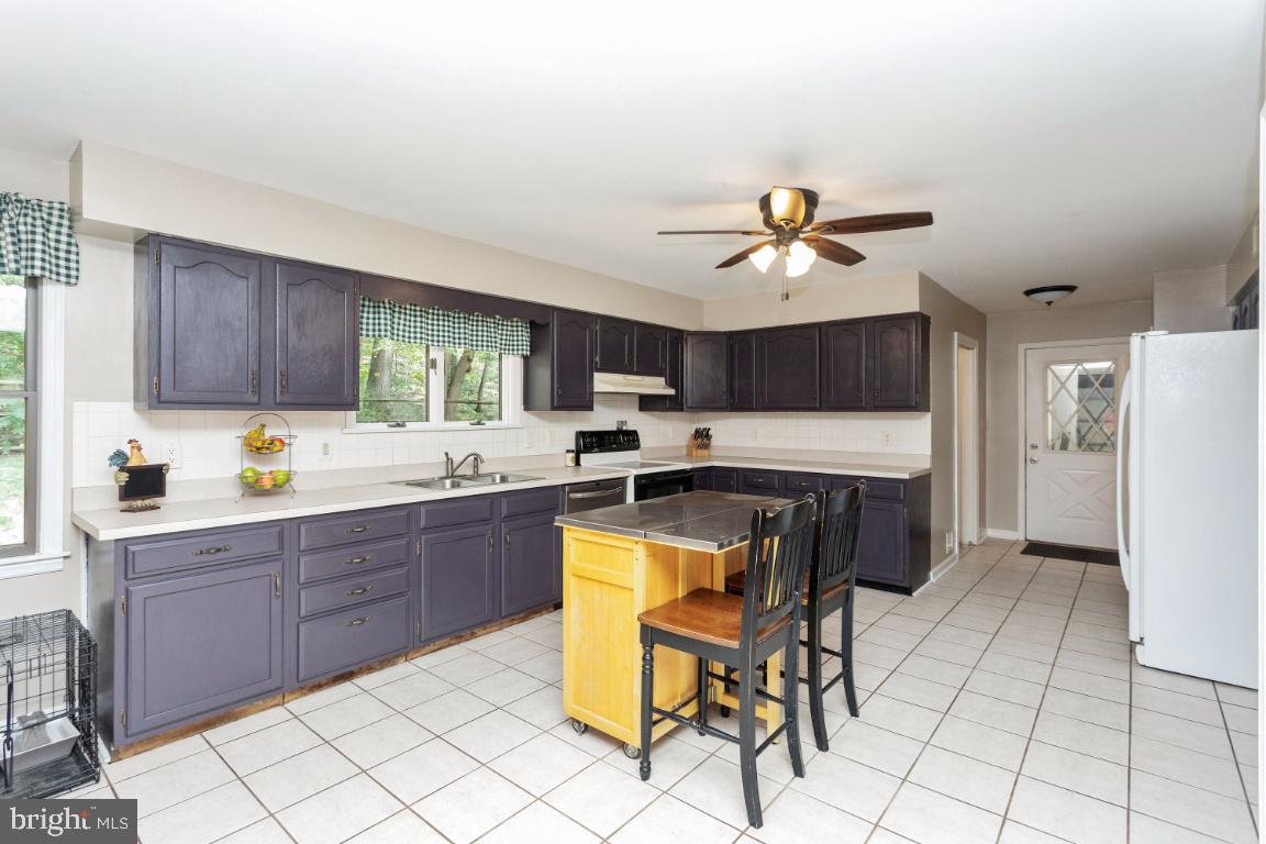 3765 Stone Road Taneytown, MD 21787 - Photo 13 of 34 Gallery Image 13