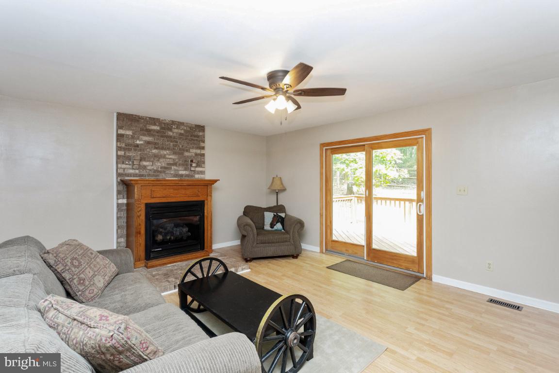 3765 Stone Road Taneytown, MD 21787 - Photo 4 of 34 Gallery Image 4