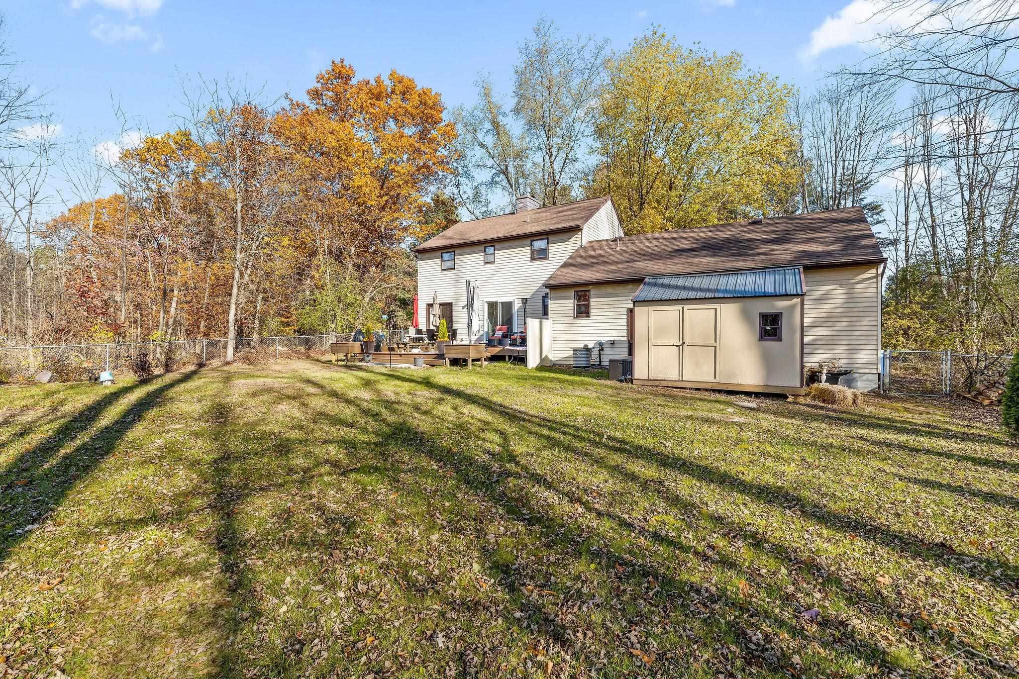 1305 East Pine River Road Midland, MI 48640 - Photo 37 of 73 50195304-916d6845-8640-45ea-bea4-0b339631d887.JPG
