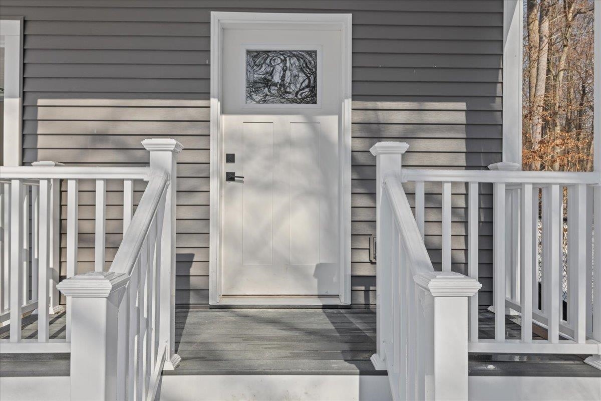 208 Dale Road Burlington, VT 05408 - Photo 5 of 48