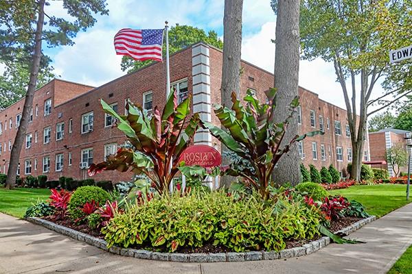 a sign that is on the side of a road