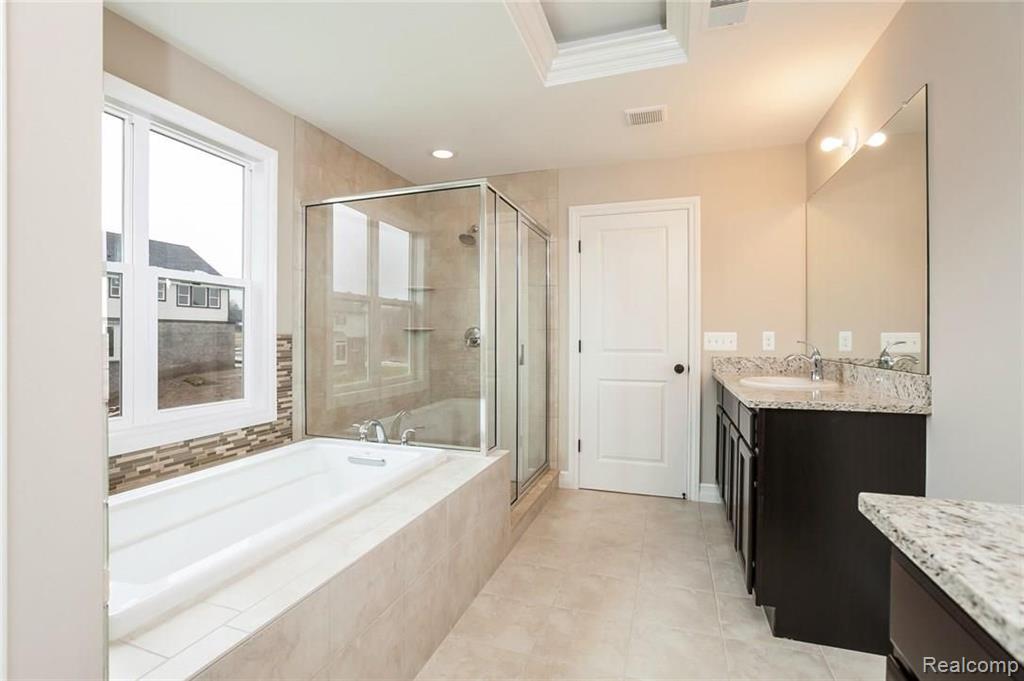 1154 Pembroke Drive Rochester Hills, MI 48307 - Photo 25 of 49