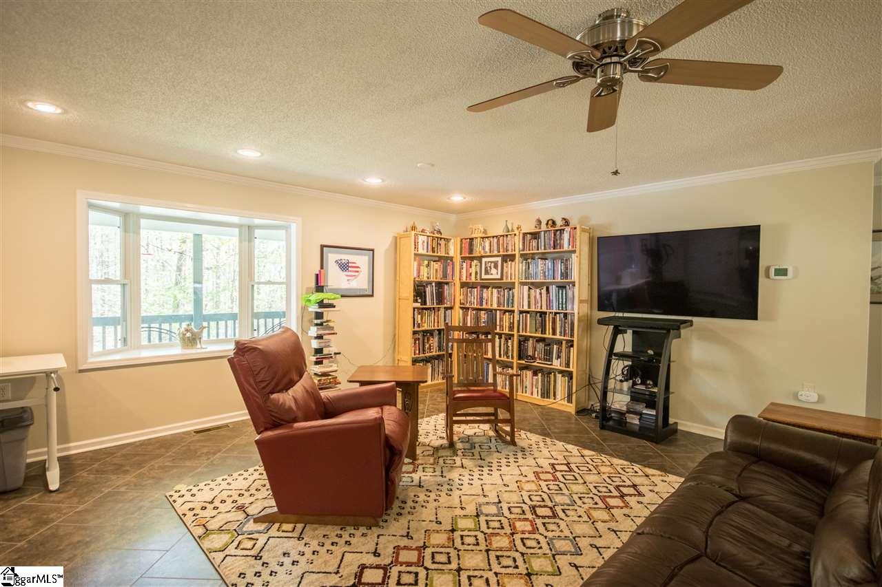 850 Three And Twenty Road Easley, SC 29642 - Photo 6 of 20
