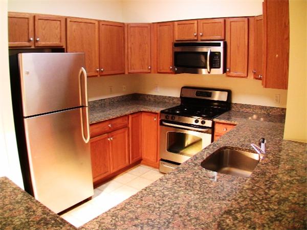 19 Hampshire Road, Unit 310 Methuen, MA 01844 - Photo 2 of 17 Gallery Image 2