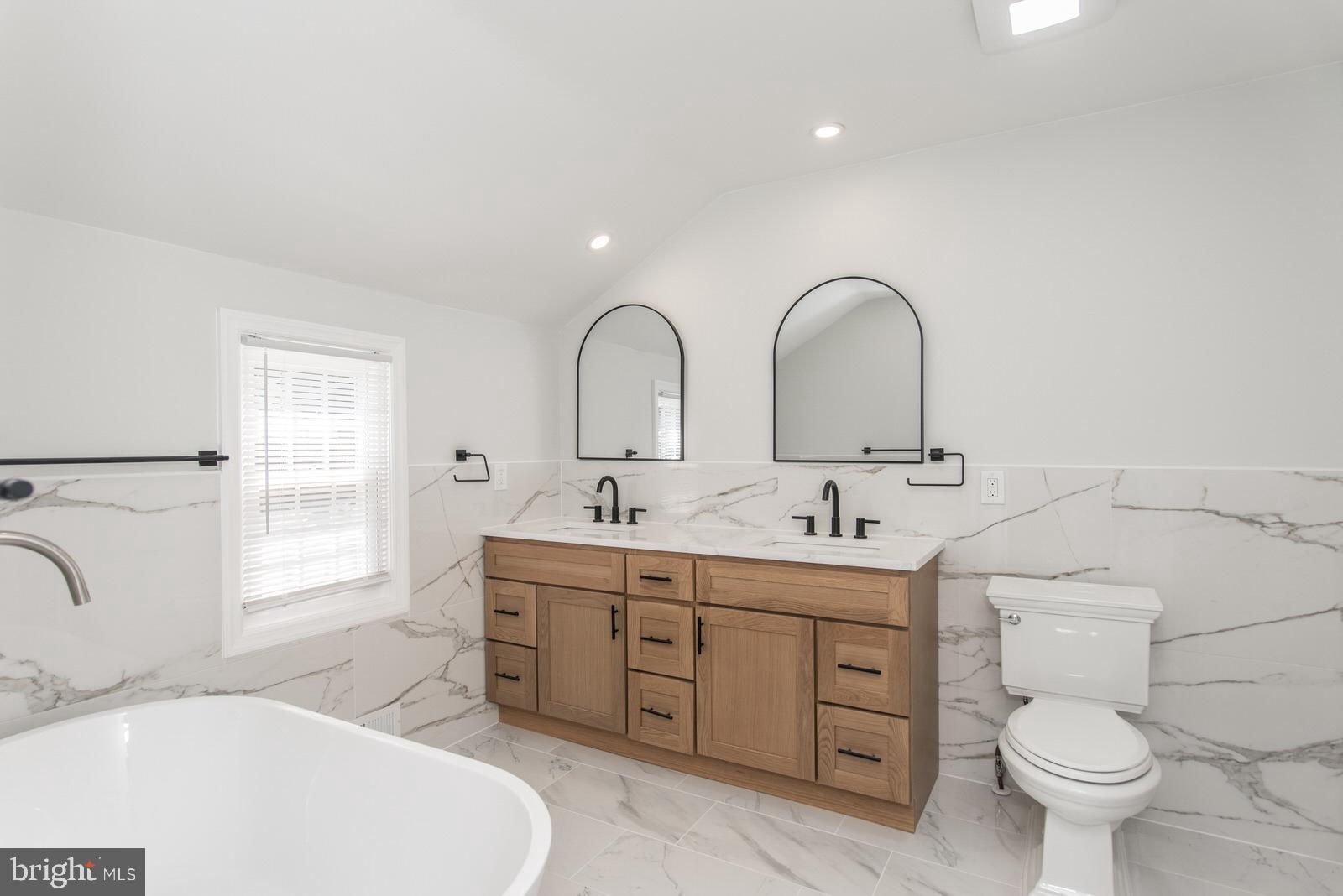 558 Sentinel Road Moorestown, NJ 08057 - Photo 73 of 144