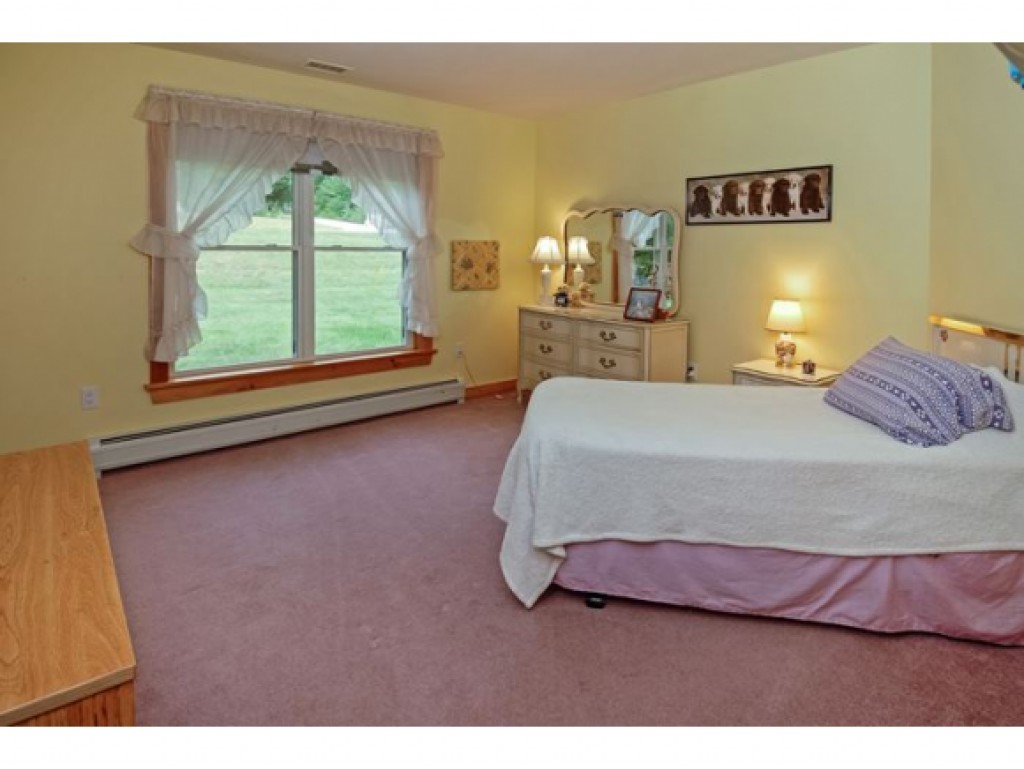 46 Calef Drive Alton, NH 03809 - Photo 13 of 31 Gallery Image 13