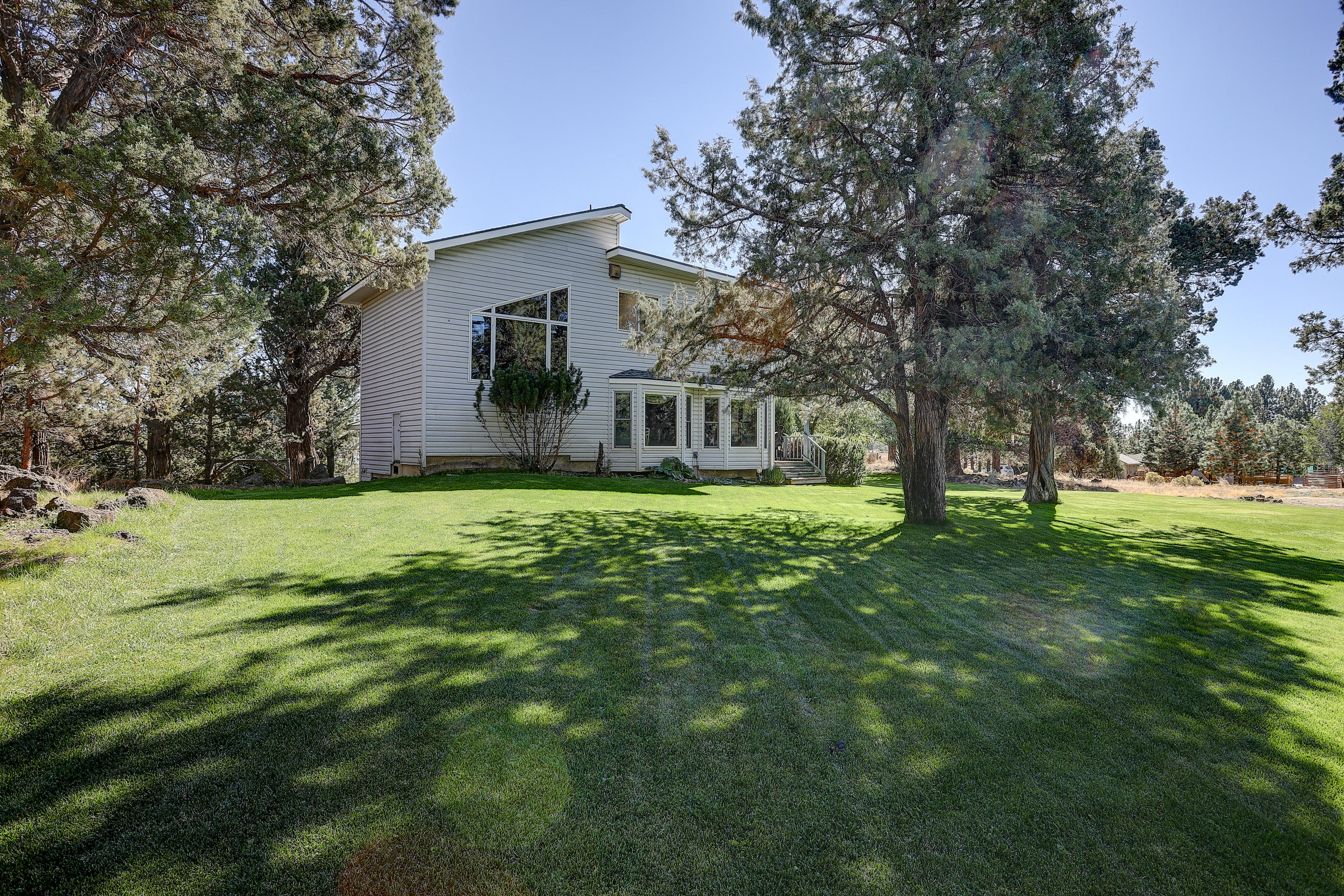 64885 Hunnell Road Bend, OR 97703 - Photo 32 of 39 35-SEA 8 64885 Hunnell Road MLS-9