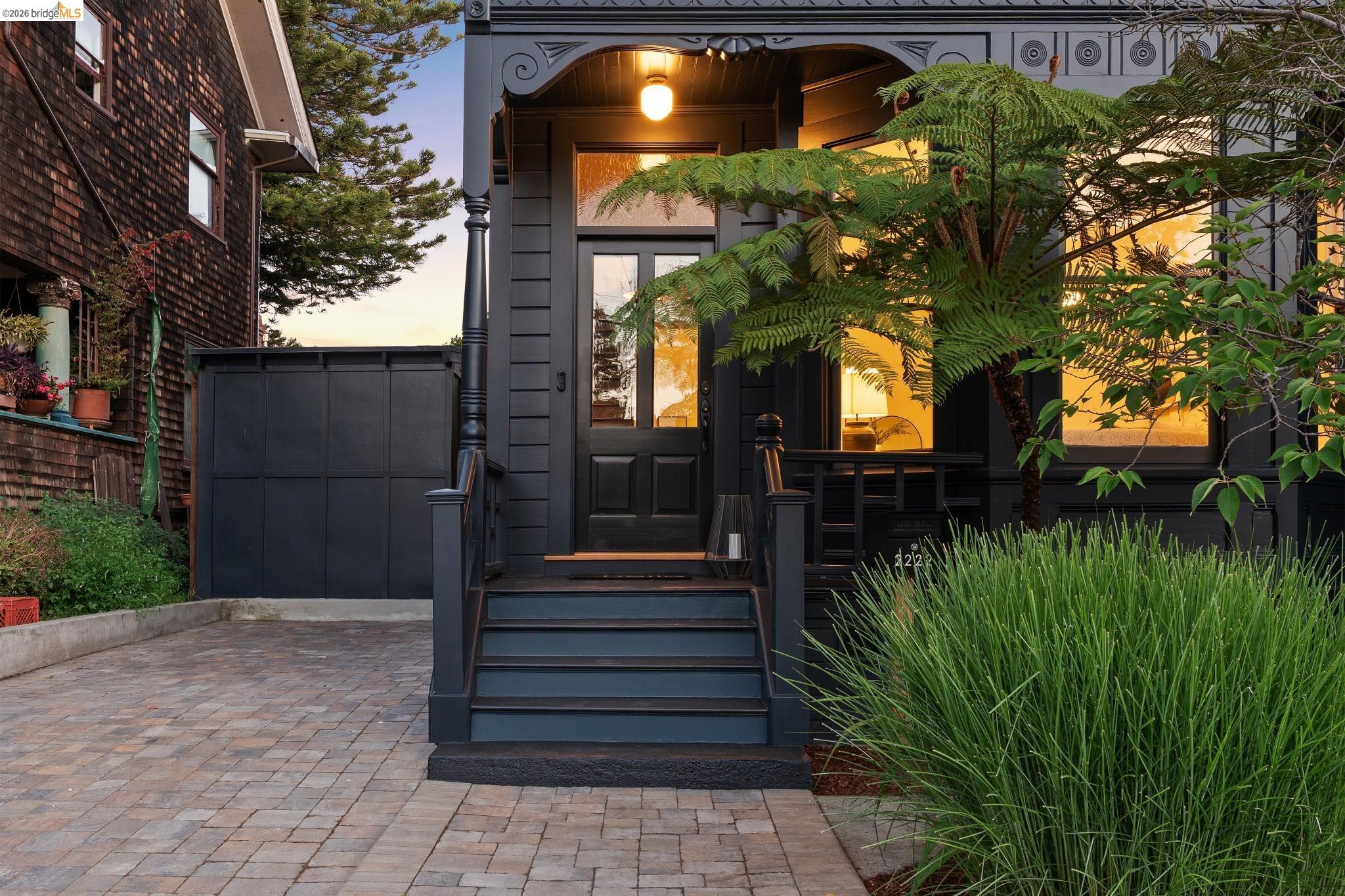 2222 Blake Street Berkeley, CA 94704 - Photo 2 of 68