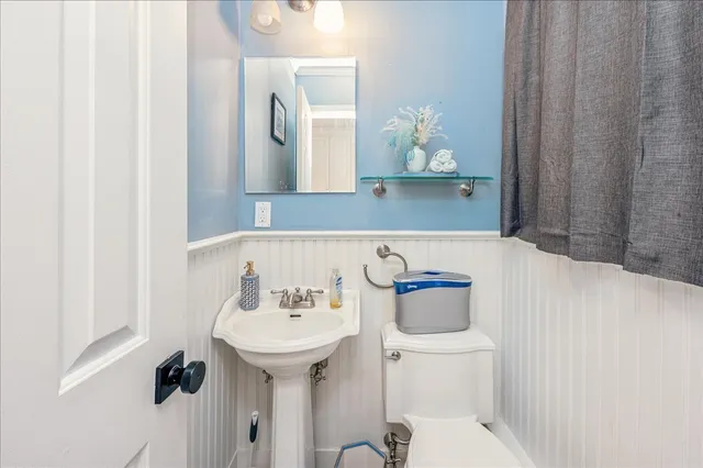 $899,000 | 42 Hannahs Road, Stamford, CT 06903