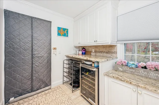 $899,000 | 42 Hannahs Road, Stamford, CT 06903