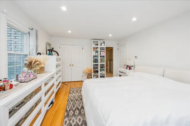 $899,000 | 42 Hannahs Road, Stamford, CT 06903