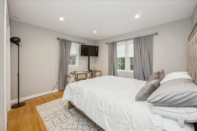 $899,000 | 42 Hannahs Road, Stamford, CT 06903