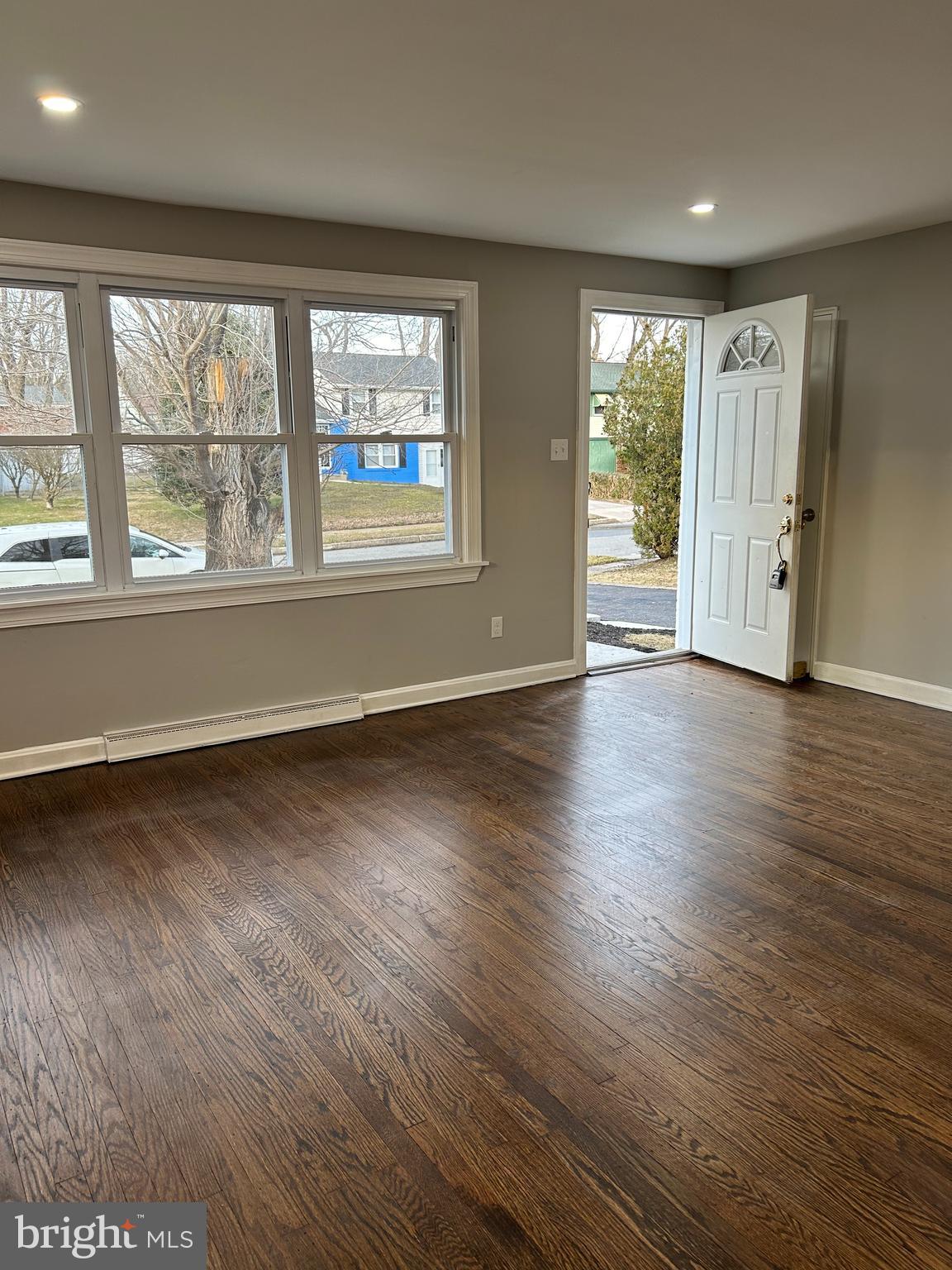 209 Buffington Road Aston, PA 19014 - Photo 2 of 20