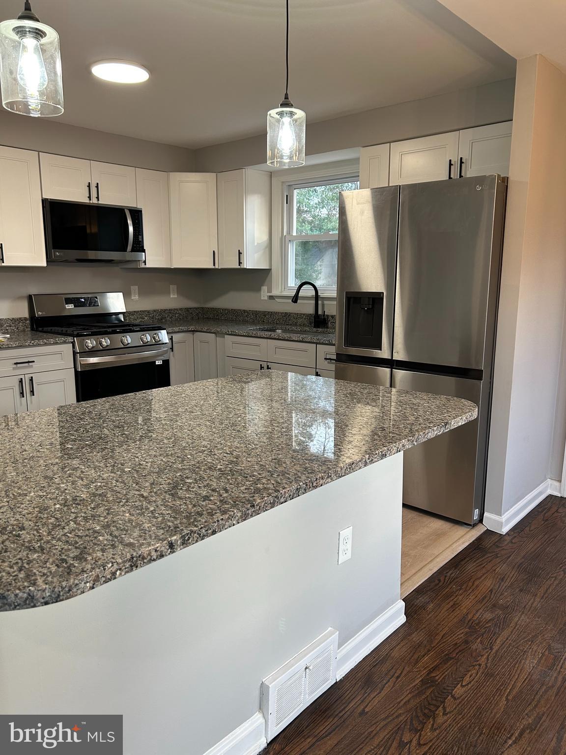 209 Buffington Road Aston, PA 19014 - Photo 6 of 20