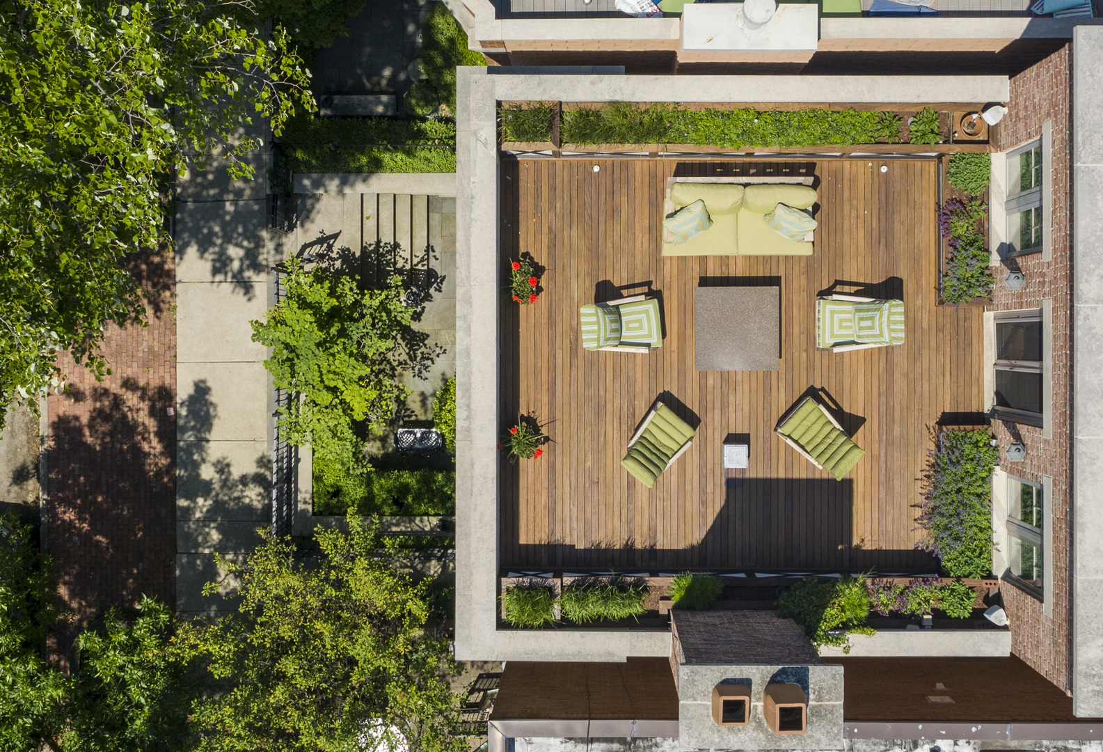 1921 North Mohawk Street Chicago, IL 60614 - Photo 41 of 44 an aerial view of a house with garden space and street view