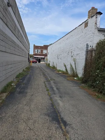 $1,350,000 | 3711 West Lawrence Avenue, Chicago, IL 60625