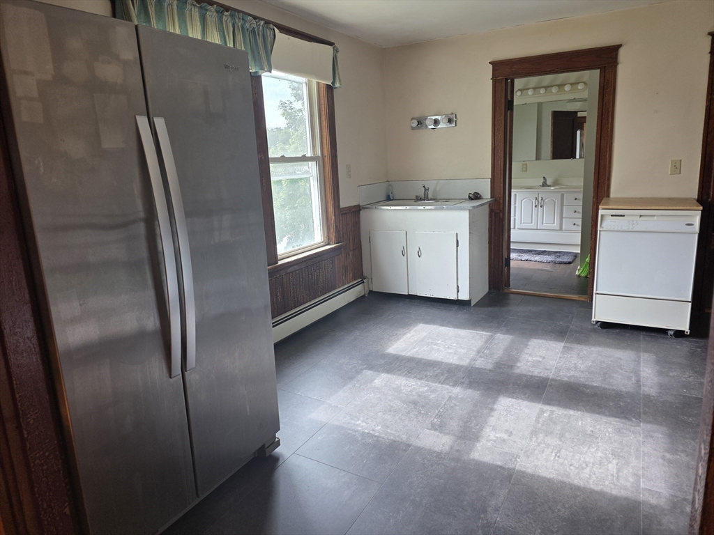 30 Main Street, Unit 2 Grafton, MA 01560 - Photo 6 of 17