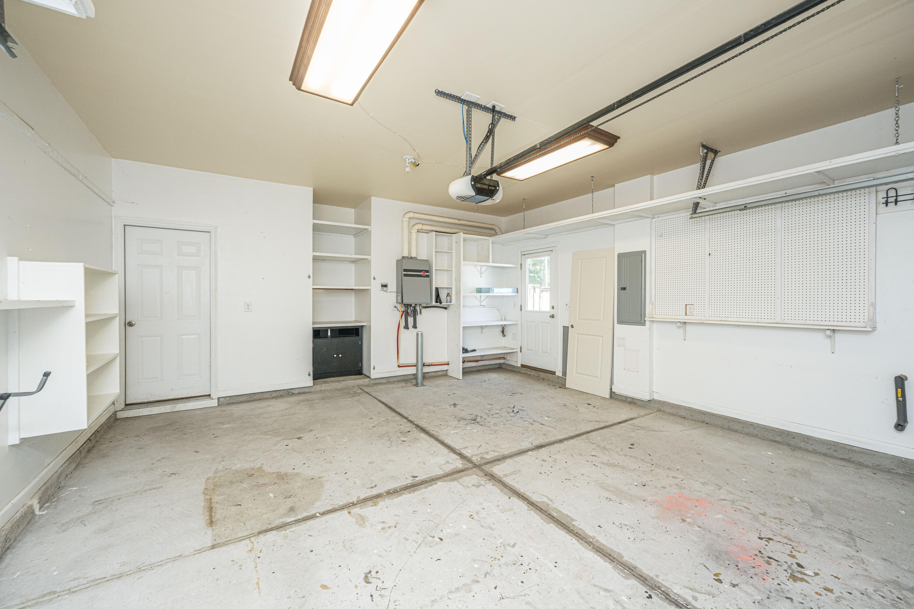 1223 Beck Road Mount Pleasant, SC 29466 - Photo 8 of 54 1223BeckDr010