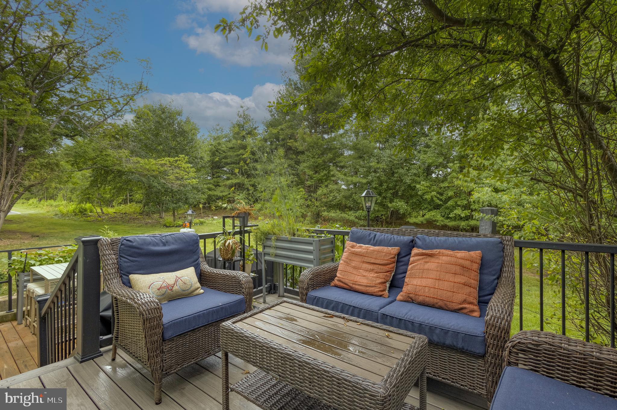 102 Rutledge Court North Wales, PA 19454 - Photo 22 of 30 Back Deck