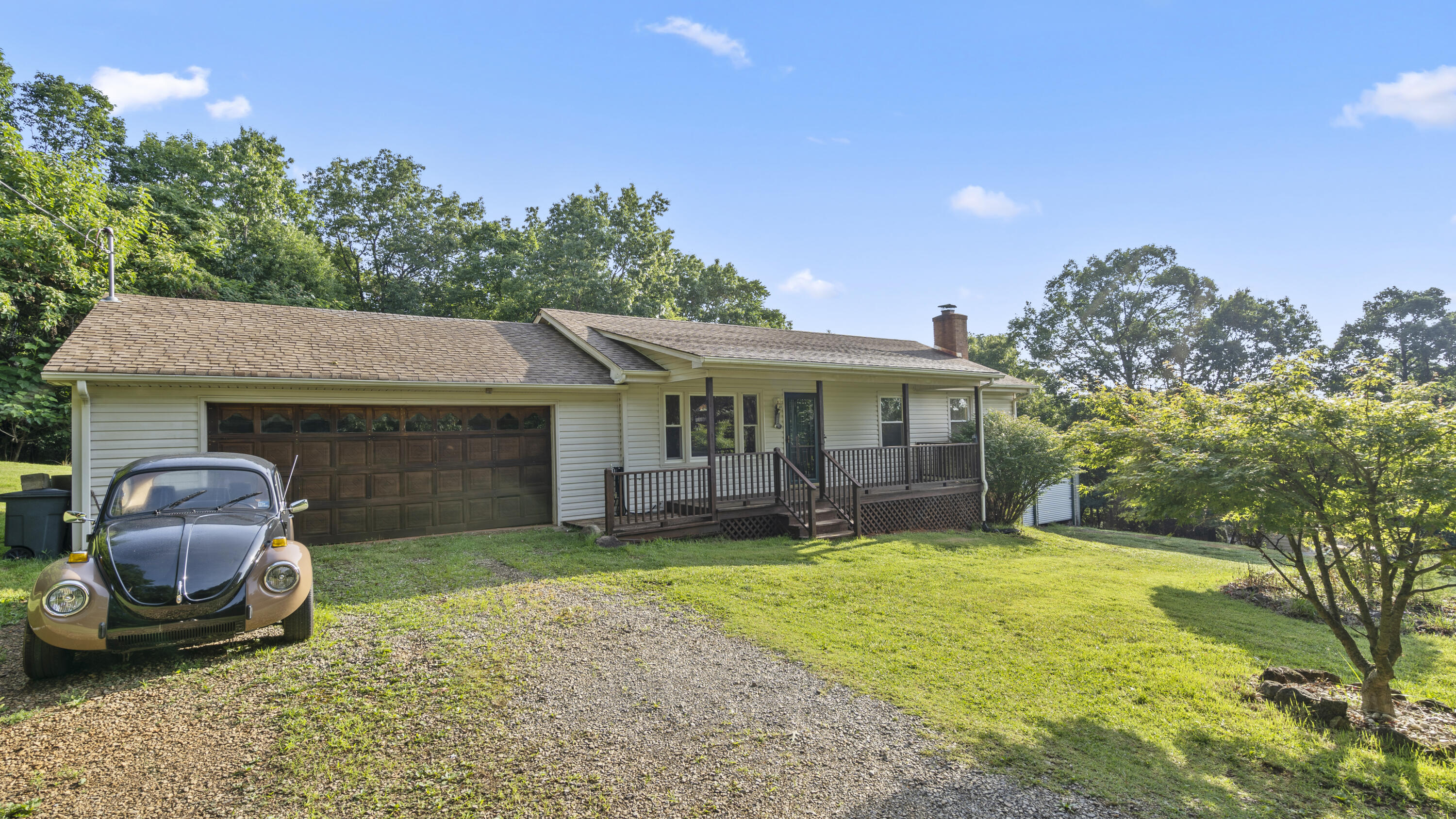 180 Ridgeway Road Hardy, VA 24101 - Photo 1 of 24 DSC02926