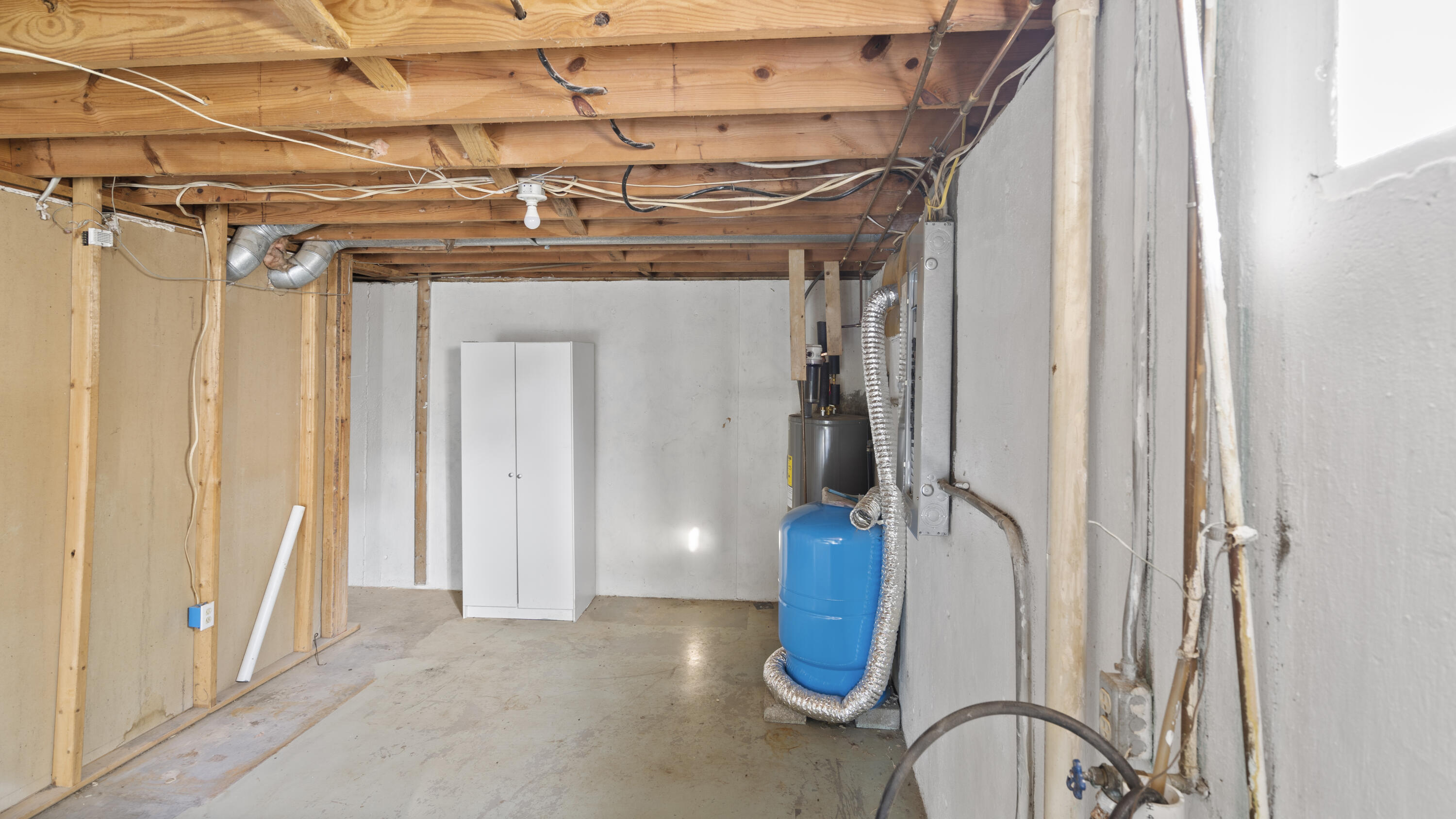 180 Ridgeway Road Hardy, VA 24101 - Photo 15 of 24 DSC02876