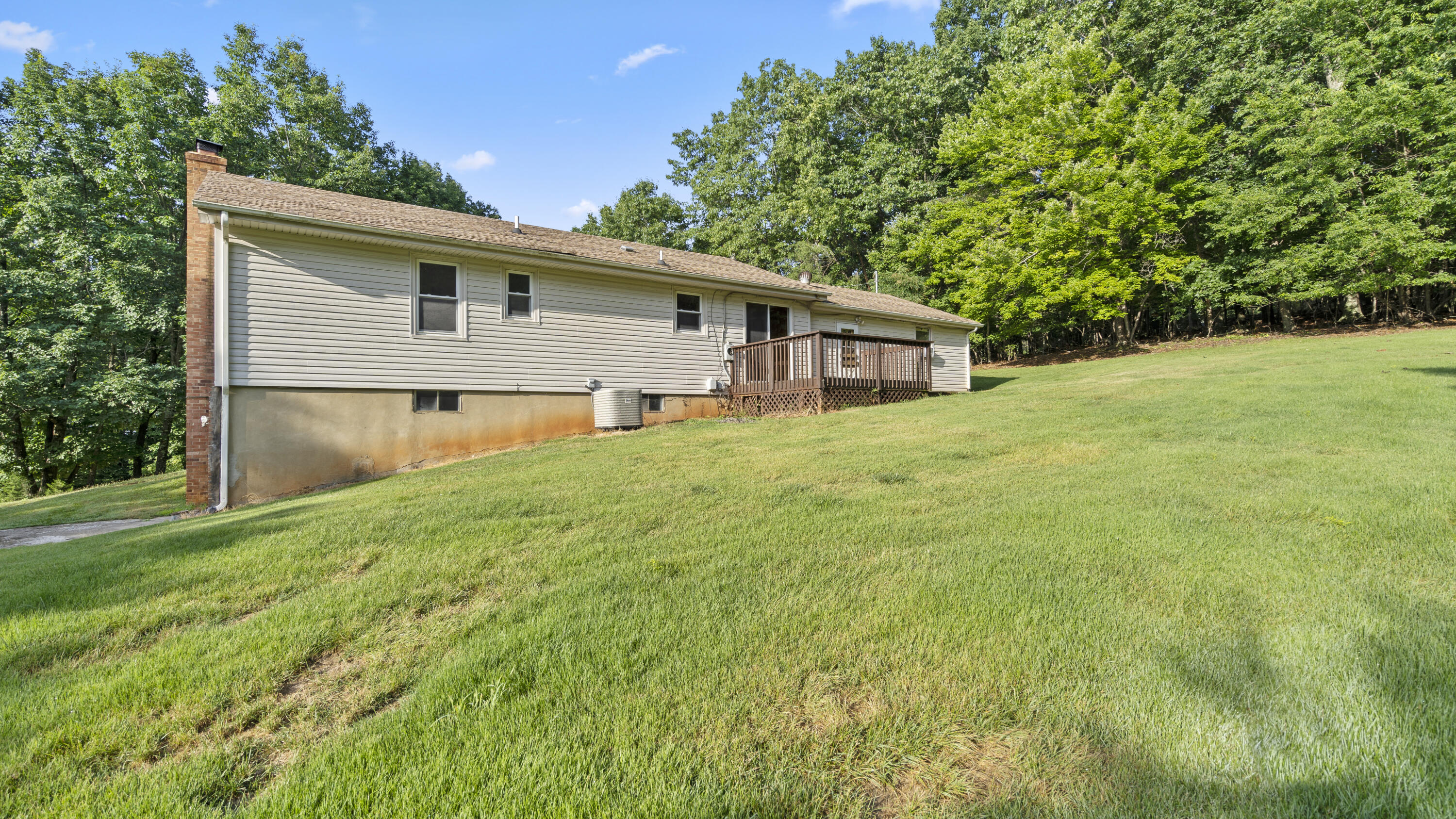 180 Ridgeway Road Hardy, VA 24101 - Photo 18 of 24 DSC02915
