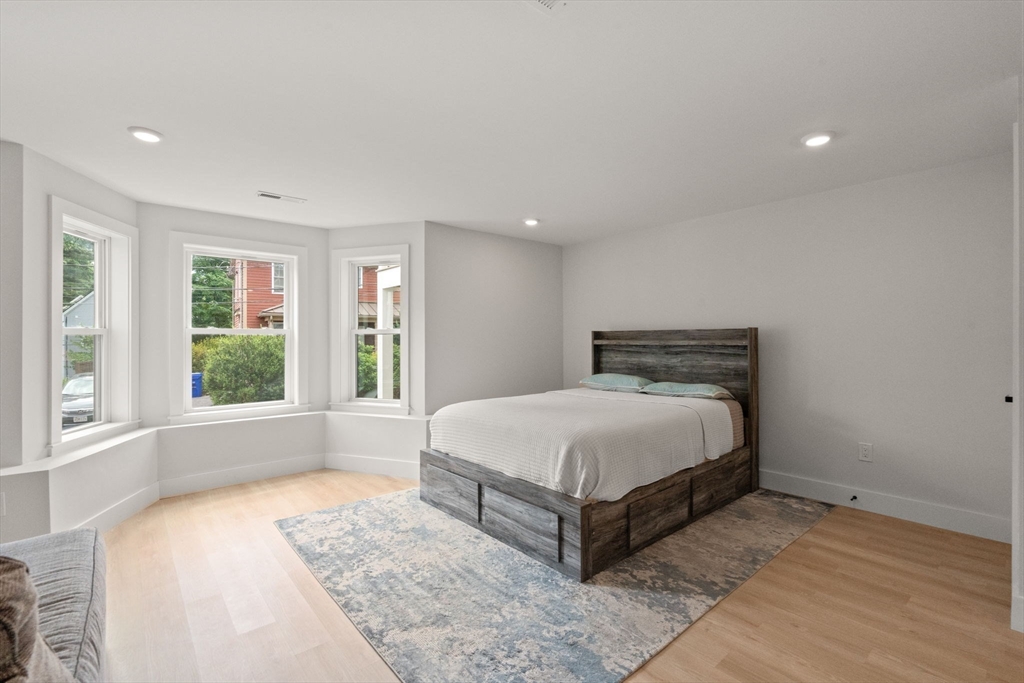20 Ufford Street, Unit 1 Boston, MA 02124 - Photo 20 of 28