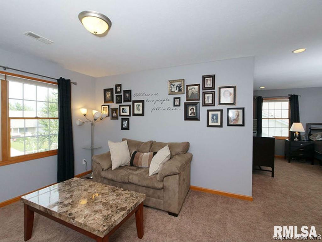 2101 Disar Drive Springfield, IL 62711 - Photo 14 of 24 Gallery Image 14