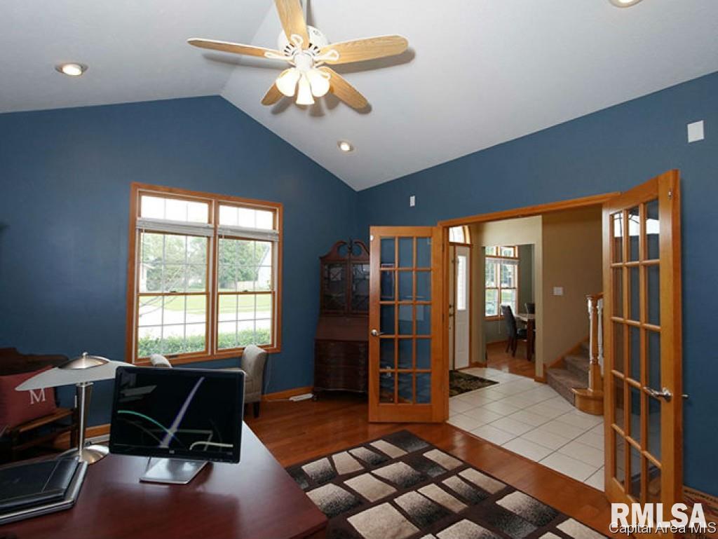2101 Disar Drive Springfield, IL 62711 - Photo 4 of 24 Gallery Image 4