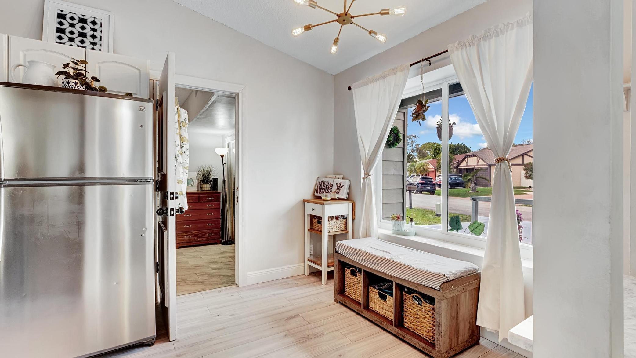 11117 Model Circle East Boca Raton, FL 33428 - Photo 13 of 34 DSC00381