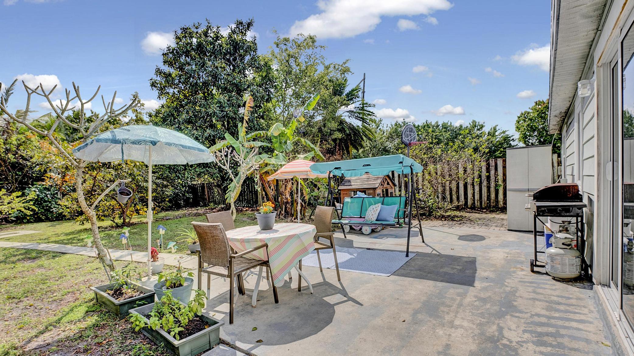 11117 Model Circle East Boca Raton, FL 33428 - Photo 27 of 34 DSC00166