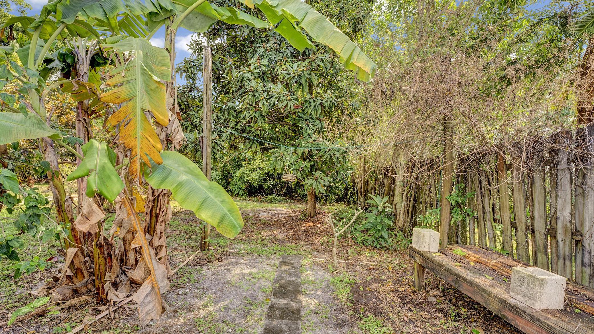 11117 Model Circle East Boca Raton, FL 33428 - Photo 28 of 34 DSC00171