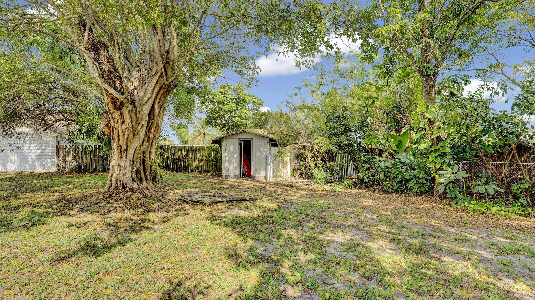 11117 Model Circle East Boca Raton, FL 33428 - Photo 31 of 34 DSC00201