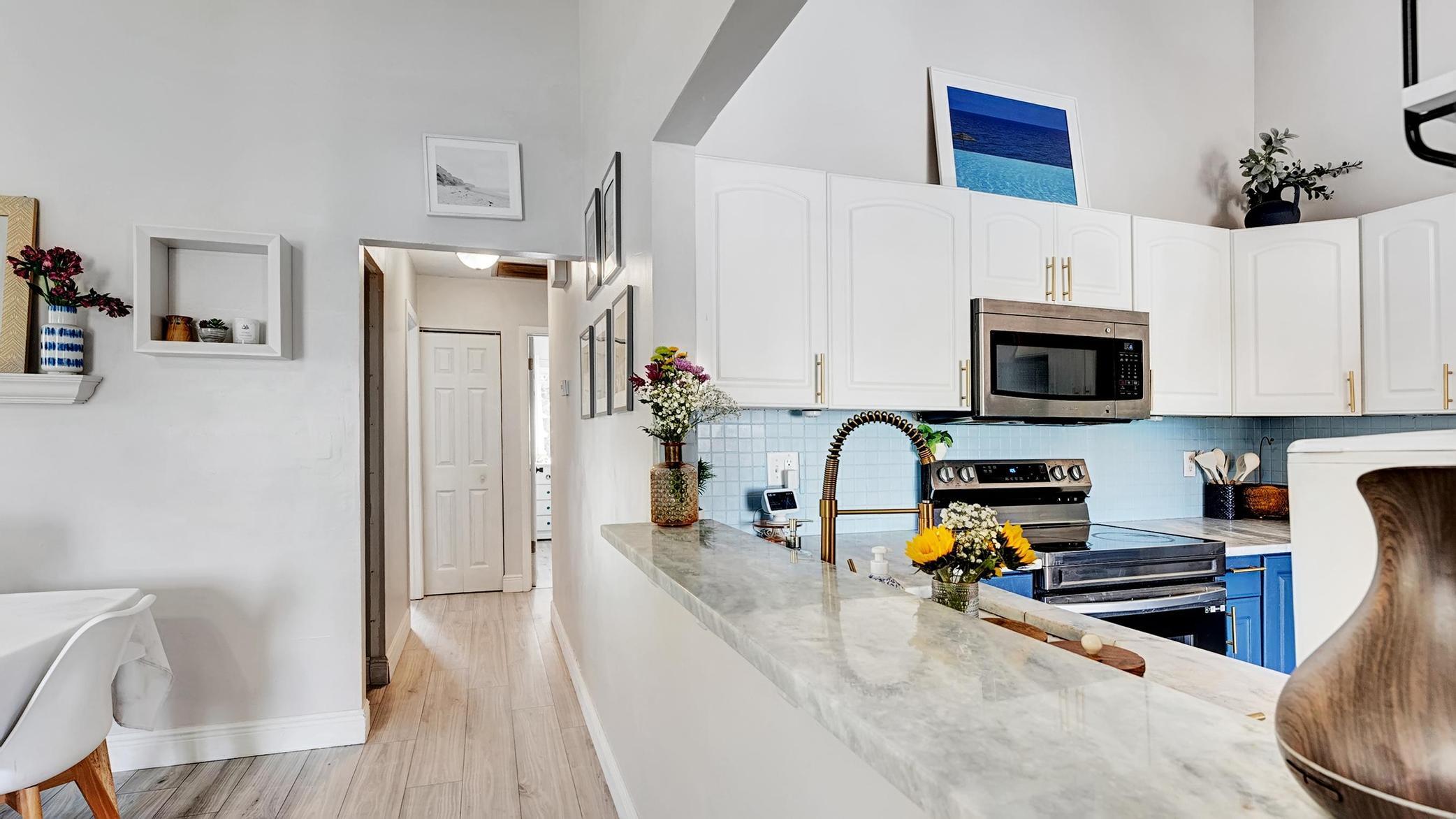 11117 Model Circle East Boca Raton, FL 33428 - Photo 10 of 34 DSC00346