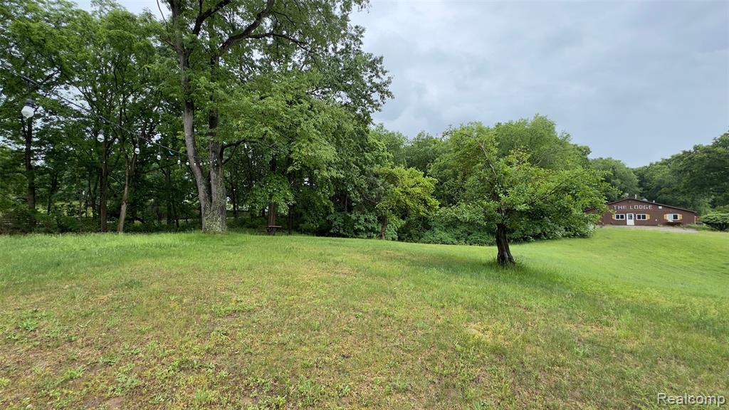 2608 East Sutton Road Metamora, MI 48455 - Photo 48 of 64
