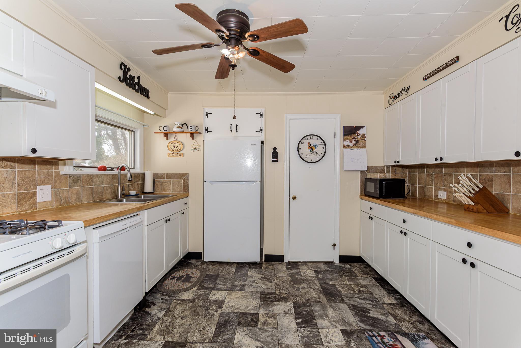 3223 Lawsonia Road Crisfield, MD 21817 - Photo 15 of 84