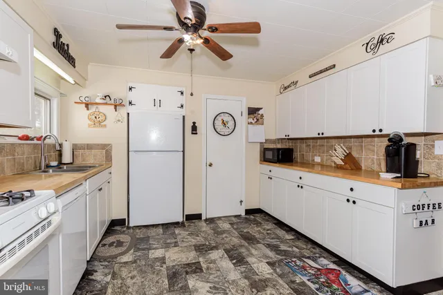 $214,000 | 3223 Lawsonia Road, Crisfield, MD 21817