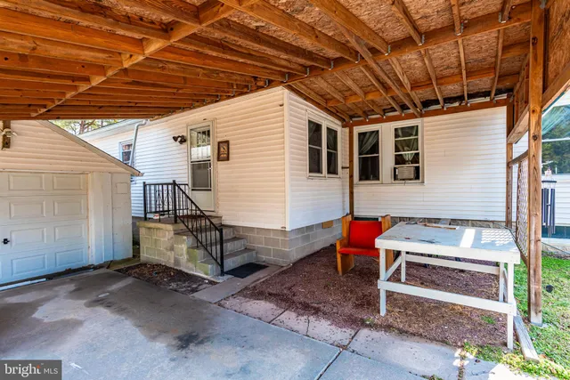 $214,000 | 3223 Lawsonia Road, Crisfield, MD 21817