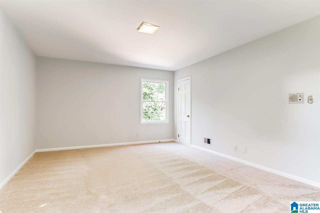3589 Rockhill Road Mountain Brook, AL 35223 - Photo 18 of 35