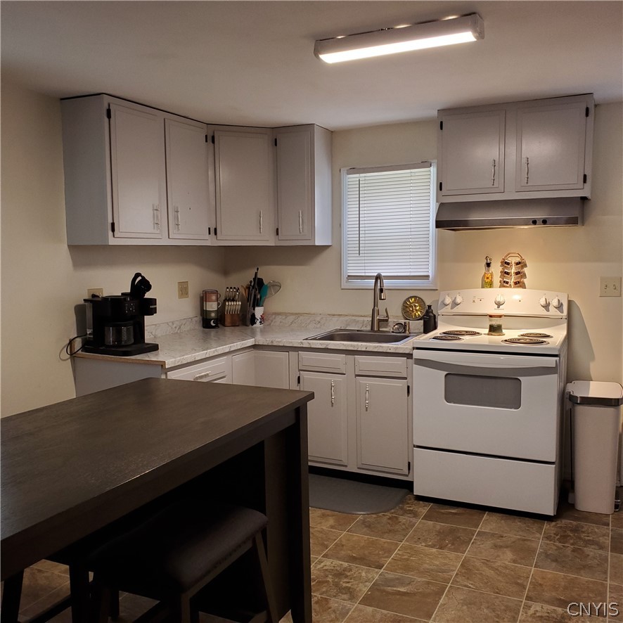200 Mohawk Street Sullivan, NY 13037 - Photo 7 of 16 Large, eat-in kitchen with the back door on the r