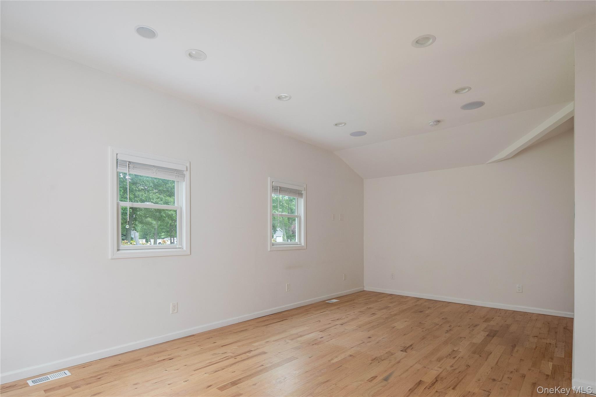 29 Matthews Drive Remsenburg, NY 11960 - Photo 11 of 23
