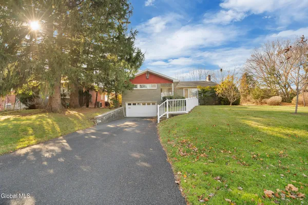 $33,120 | 188 Hackett Boulevard, Albany, NY 12209