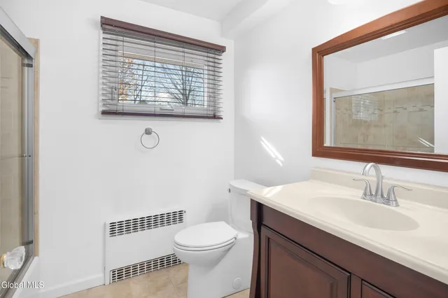 $2,700 | 188 Hackett Boulevard, Albany, NY 12209