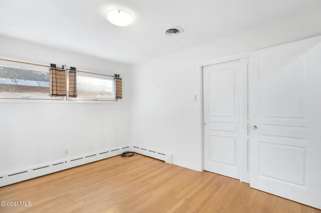 $2,700 | 188 Hackett Boulevard, Albany, NY 12209