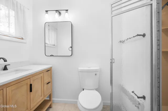 $2,700 | 188 Hackett Boulevard, Albany, NY 12209