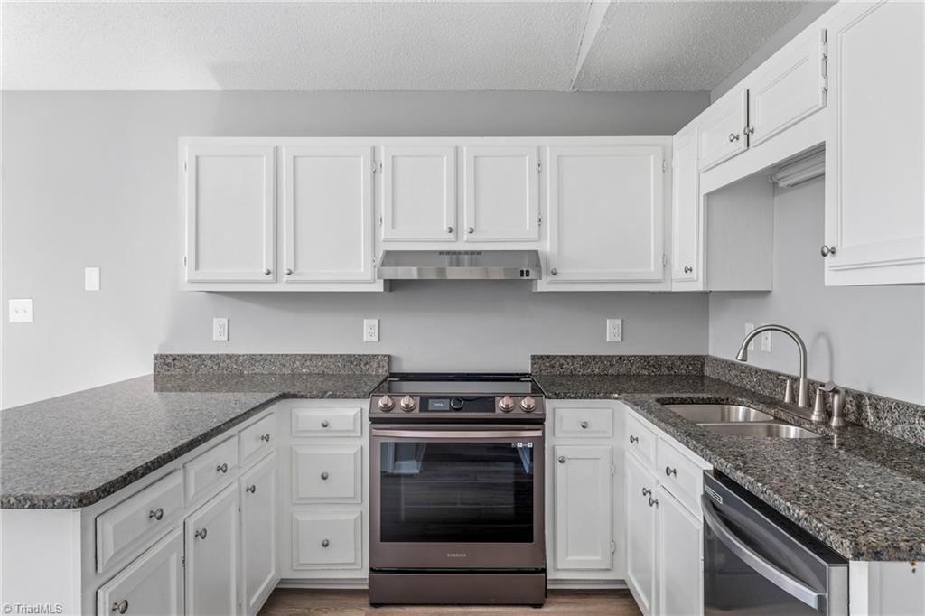 3715 Country Ridge Road Greensboro, NC 27405 - Photo 21 of 35 Gallery Image 21