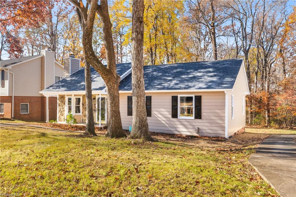 3715 Country Ridge Road Greensboro, NC 27405 - Photo 3 of 35 Gallery Image 3