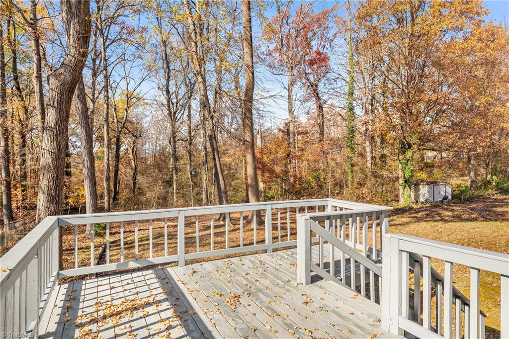 3715 Country Ridge Road Greensboro, NC 27405 - Photo 8 of 35 Gallery Image 8