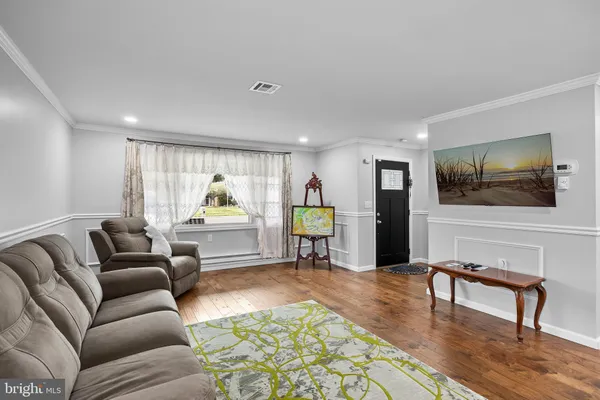 $350,000 | 7 Picardy Place, Southampton, NJ 08088