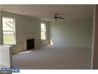 565 Partridge Court Mickleton, NJ 08056 - Photo 2 of 5